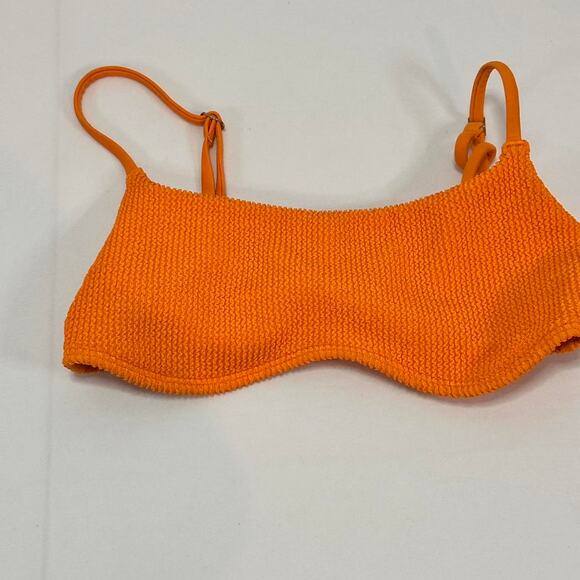 Bikini Top Bundle 4 Included different brands Size Small - Picture 3 of 4